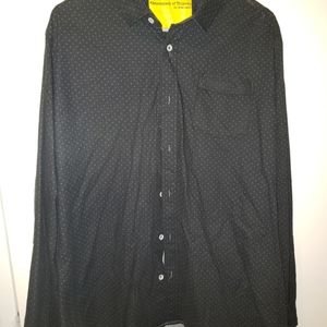 Limited edition Descendant of Thieves button up